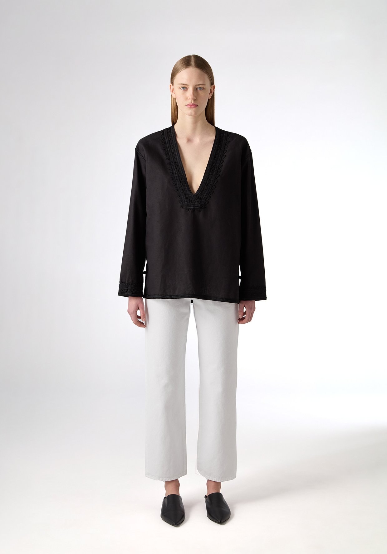 Tシャツ・カットソー Blumarine SS25 Black silk blouse (2C376A N0990) 653_92146776a6-