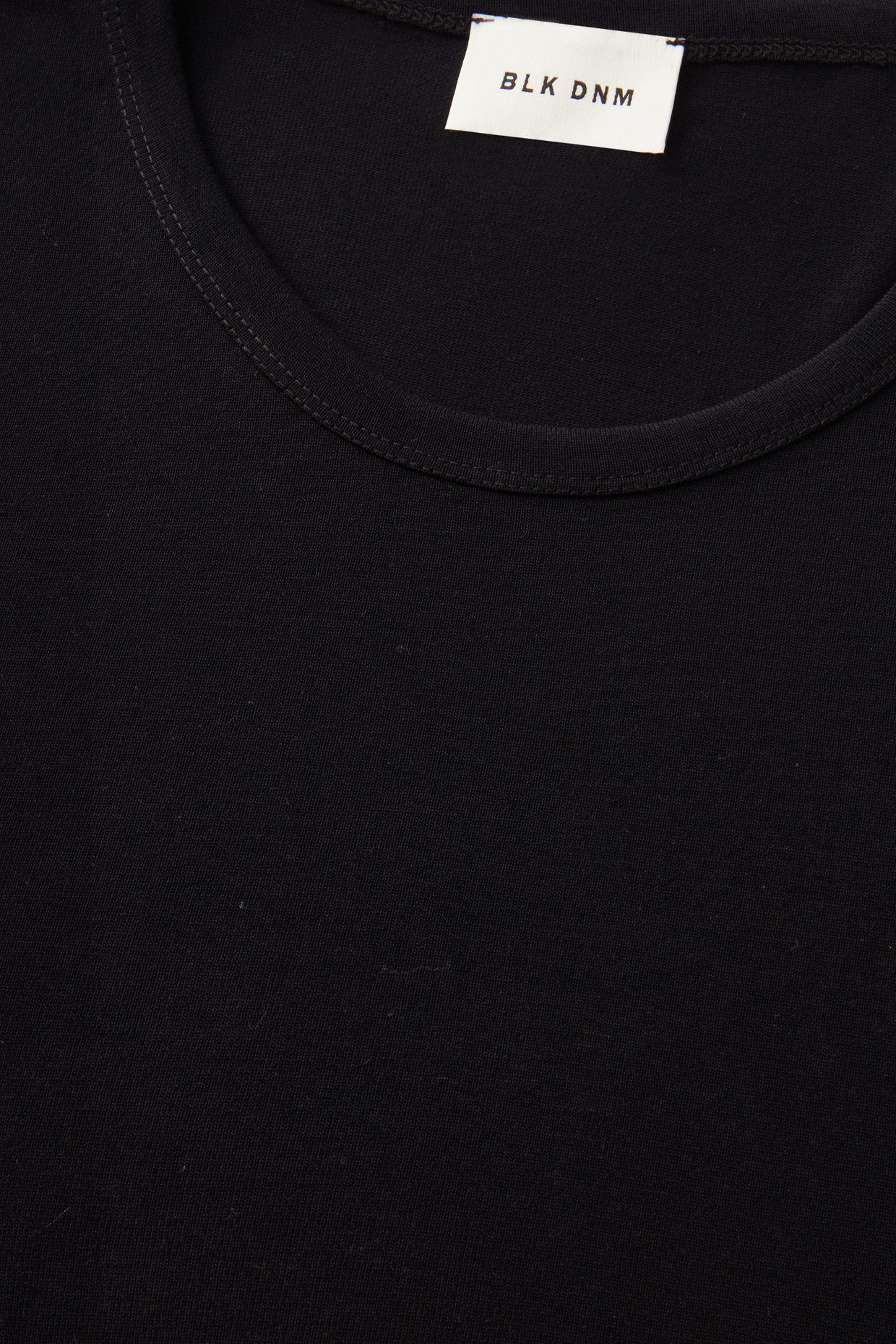 T-SHIRT 77 BLACK